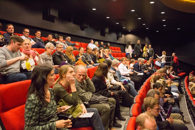 AXSOS Kino-Event Blick auf die Ränge